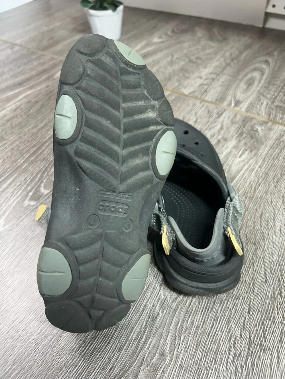 Crocs junior Slip-On Clogs with Heel Strap